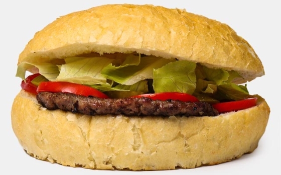 همبرگر ذغالی